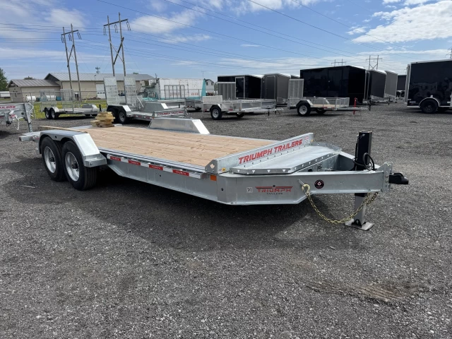TRIUMPH TRAILER TILT 82X20 8K LBS GALVANISÉ HD 12155LBS DE CHARGEMENT 2025