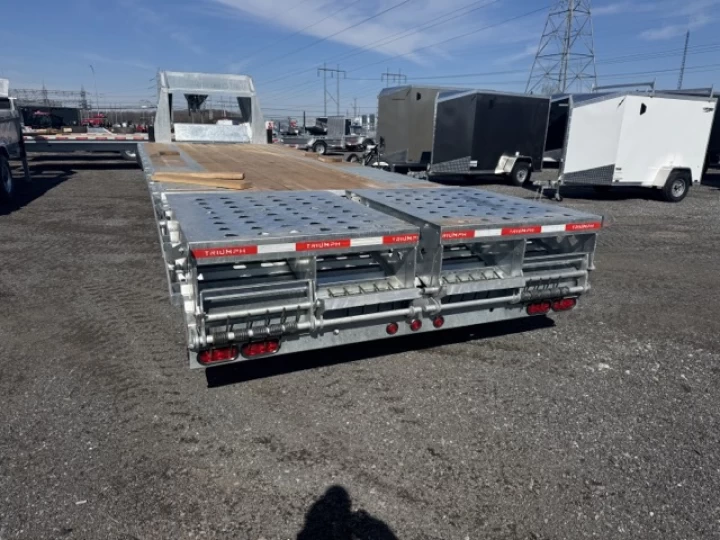 2025 TRIUMPH 102"X20'+5'DOVE 2 ESSIEUX DE 10K LBS