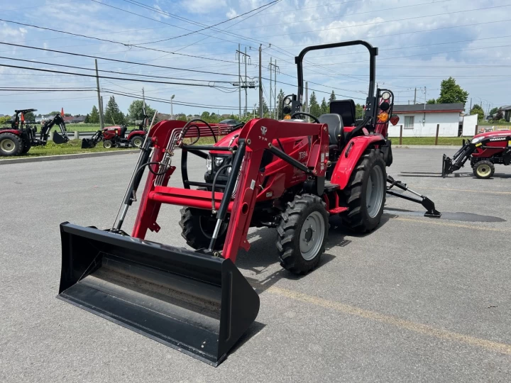 2024 TYM T394H AVEC BACKHOE