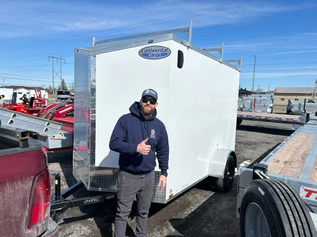 Continental Cargo 6x10 Acier | Simple essieu | Porte double | 6" extra hauteur RACK A ECHELLES 2024