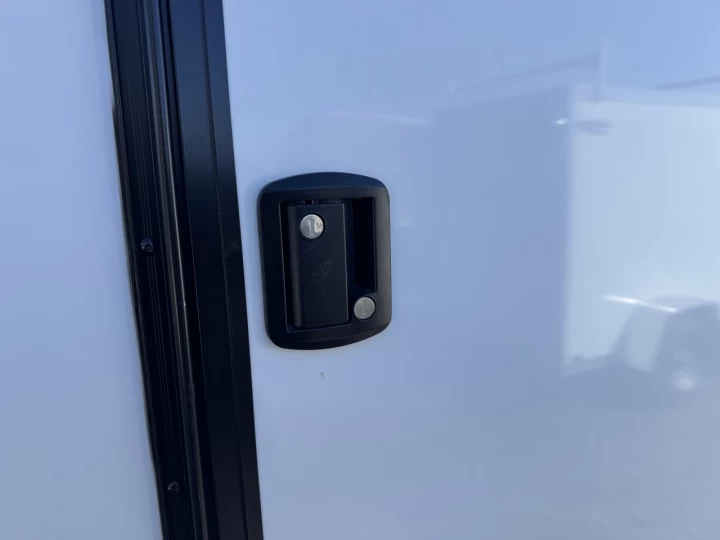 2025 Lightning 6x10 Aluminium | Double essieux | Porte rampe | 6'' Extra hauteur