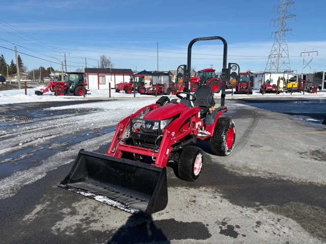 TYM T254H PNEU TURF 2026