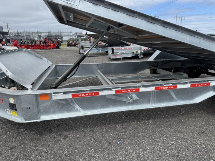 2025 TRIUMPH TRAILER TILT 82X20 8K LBS GALVANISÉ HD 12155LBS DE CHARGEMENT