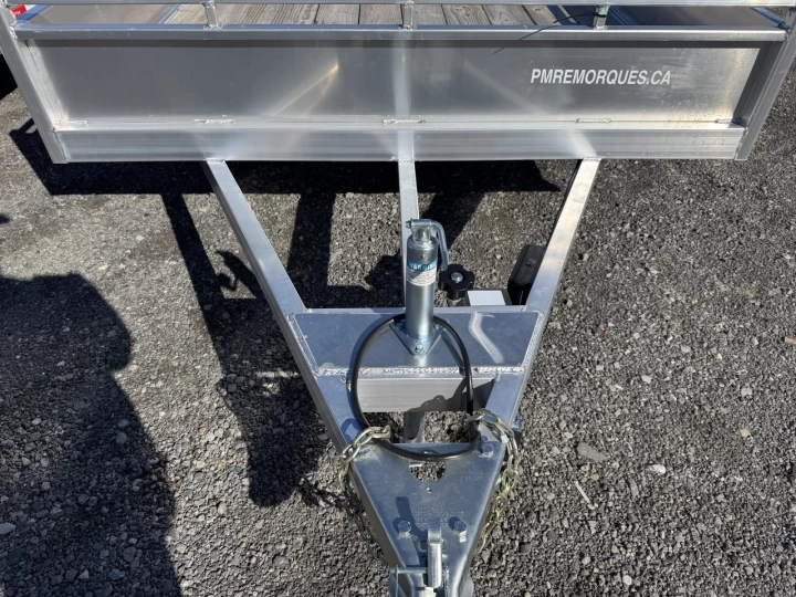 2026 TRIUMPH 80"X18 CONSTRUCTION EN ALUMINIUM