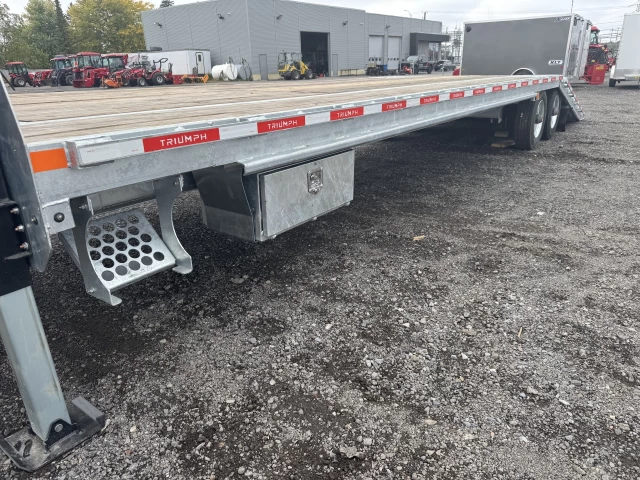 TRIUMPH GO102X22+10 12K DOVE-TAILE 10' HYDROLIQUE 2026