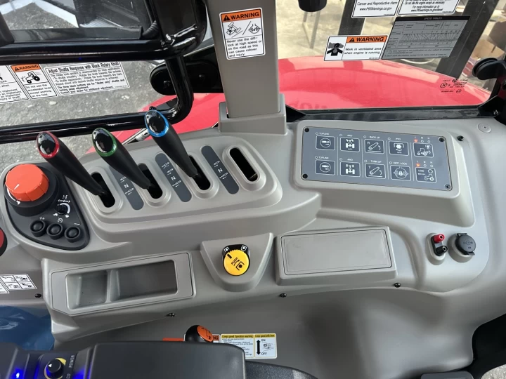 2025 TYM T130 CHARGEUR FRONTAL