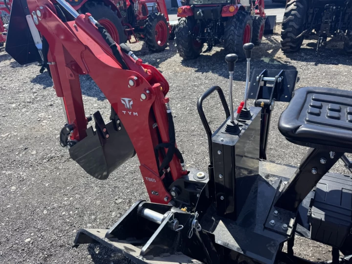 2025 TYM TRACTEUR T25 HST T.L.B CHARGEUR FRONTAL ET EXCAVATRICE