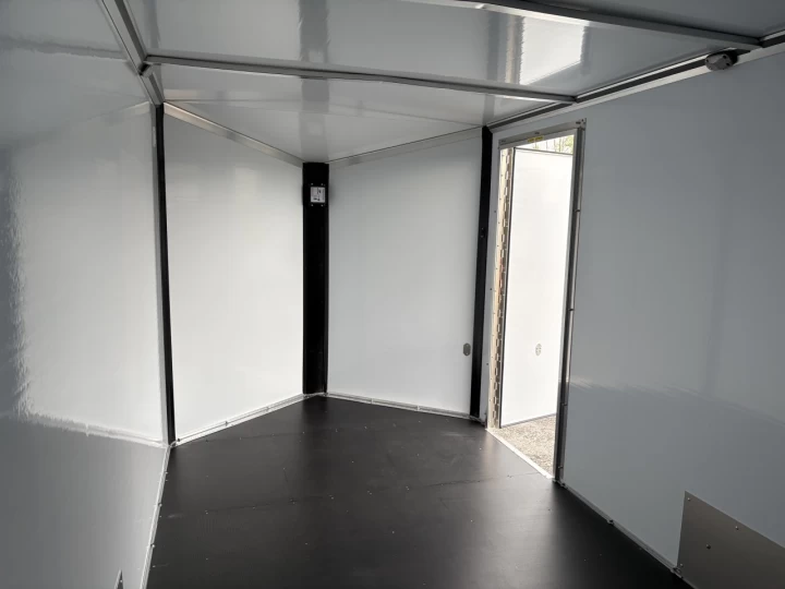 2027 IDEAL CARGO 7.5X14TA2 6PO EXTRA HAUTEUR