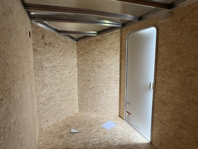 LIGHTNING 6x10 Porte double | 6'' Extra hauteur 2025