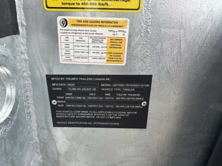 2026 TRIUMPH GO102X22+10 12K DOVE-TAILE 10' HYDROLIQUE
