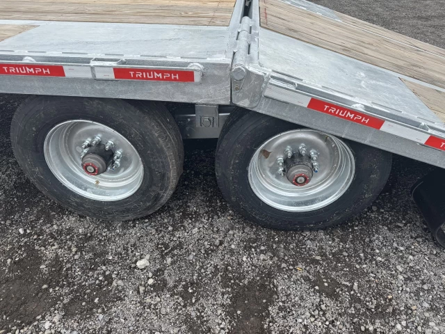 TRIUMPH GO102X22+10 12K DOVE-TAILE 10' HYDROLIQUE 2026