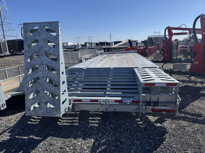 2025 Triumph TA102x20+5-70 Deckover Beavertail | Tandem 7000lb