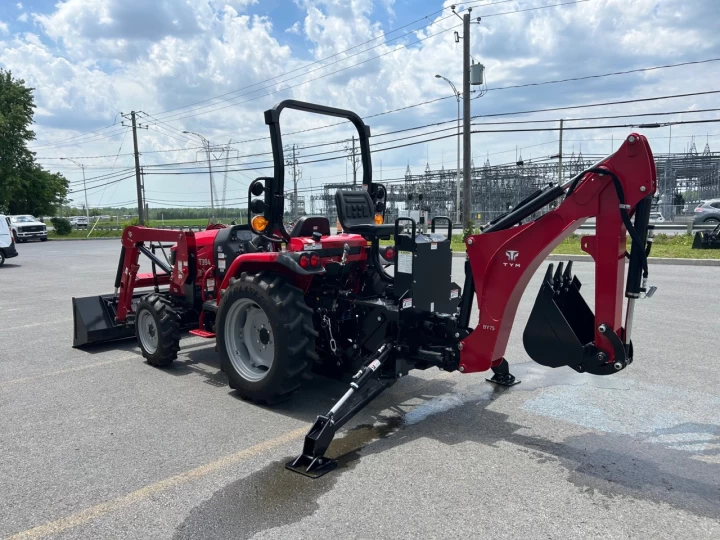 2024 TYM T394H AVEC BACKHOE