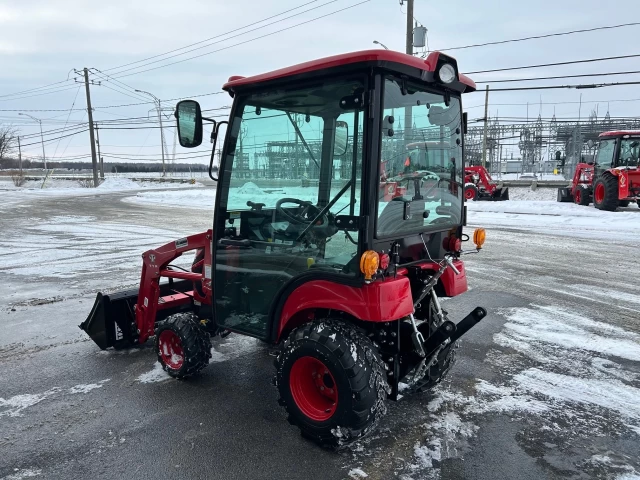 TYM T224H CABINE 2026