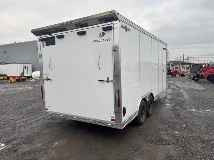 2026 IDEAL CARGO 8.5X18TA3 ESSIEUX 5200LBS