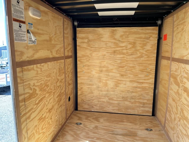 Continental Cargo 6x10  2024