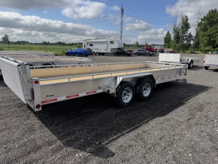 2025 TRIUMPH 80"X20' TA 