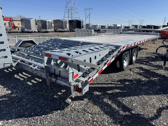 Triumph 102x20+5 Deckover | Essieux double 7000lb | 2025