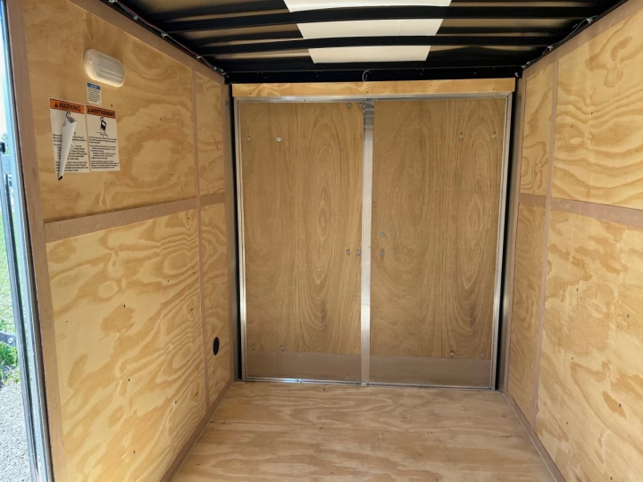 2025 Continental Cargo 6x10 Porte double | 6" extra hauteur |