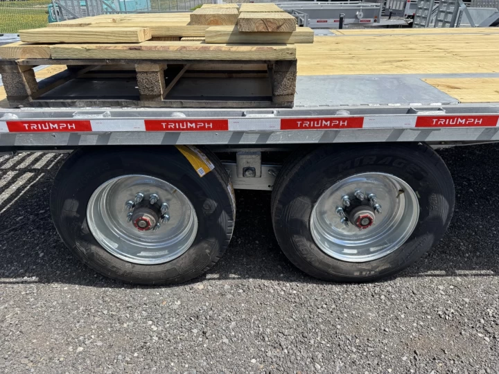 2025 TRIUMPH TA102X20+5 DECKOVER AVEC DROP 5'