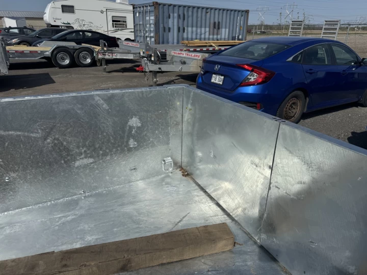 2025 TRIUMPH 5X10 7K LBS REMORQUE DOMPEUR HYDROLIQUE