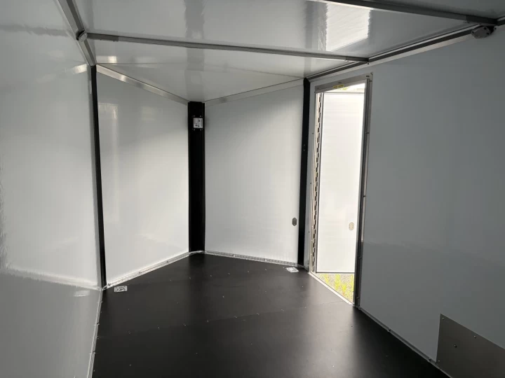 2027 IDEAL CARGO 7.5X14TA2 6PO EXTRA HAUTEUR