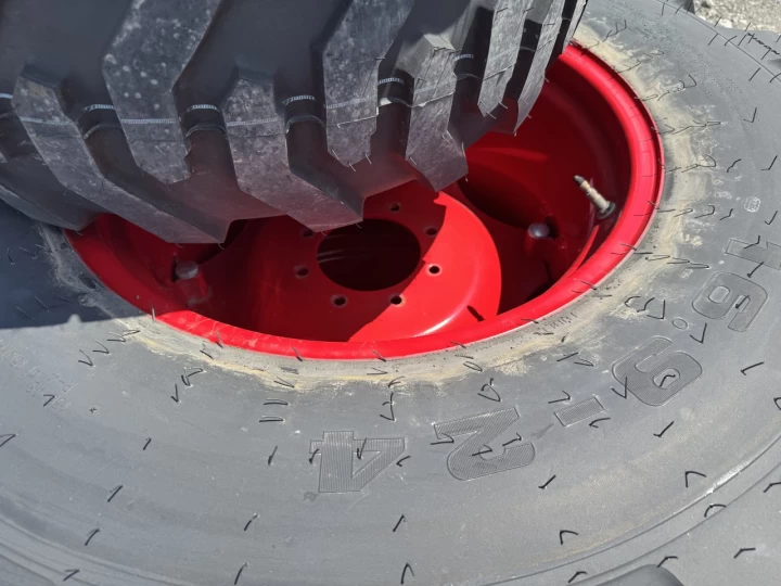 2024 TIRON INDUSTRIEL TIRE 