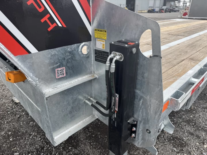 2026 TRIUMPH GO102X22+10 12K DOVE-TAILE 10' HYDROLIQUE