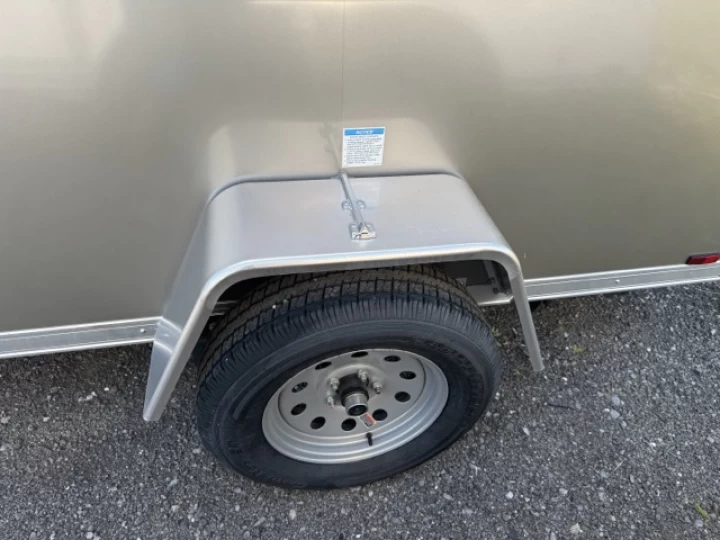 2025 LIGHTNING 5x10 Porte rampe | 12'' Extra hauteur