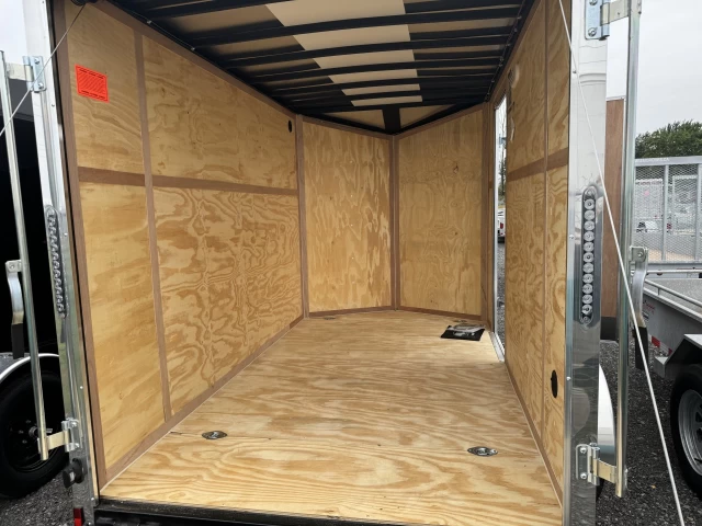 Continental Cargo 6x10 Acier | Simple essieu | Porte rampe | 6" extra hauteur 2024